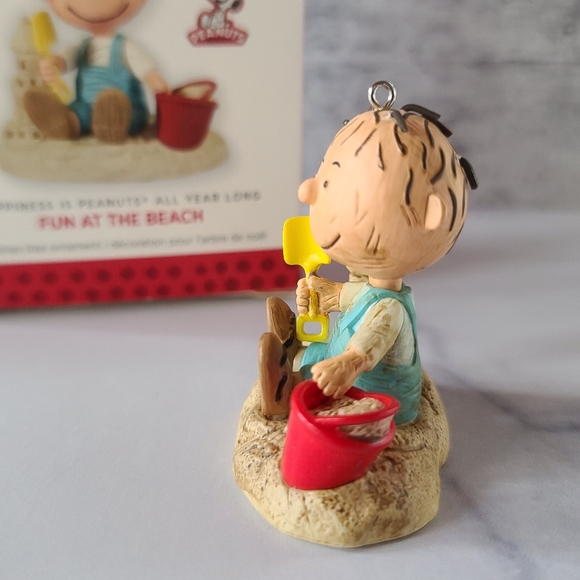 Hallmark Keepsake Fun At The Beach 2013 - Picture 9 of 11